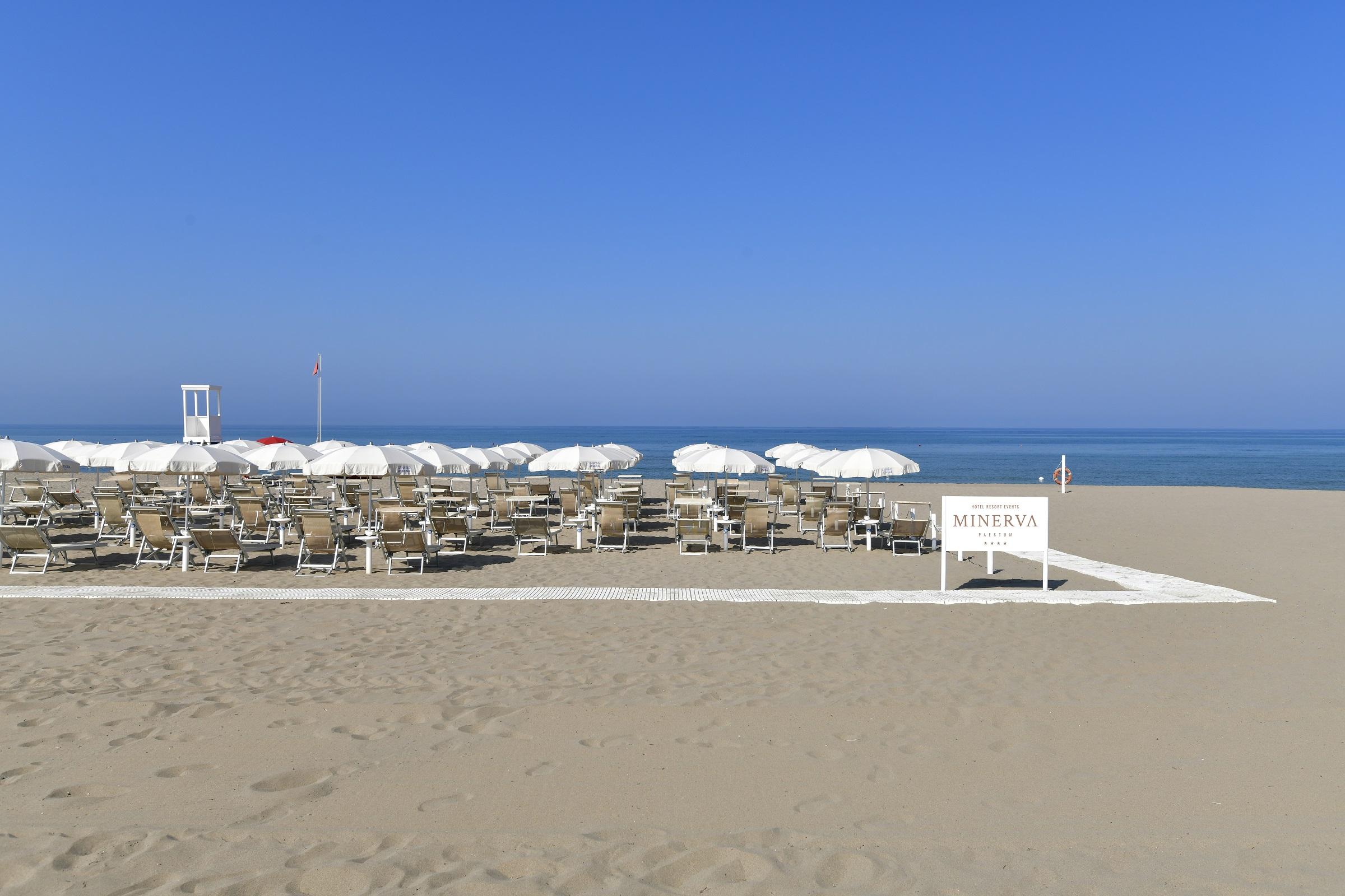 Minerva Resort Hotel Paestum Esterno foto