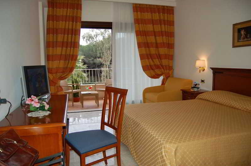Minerva Resort Hotel Paestum Esterno foto