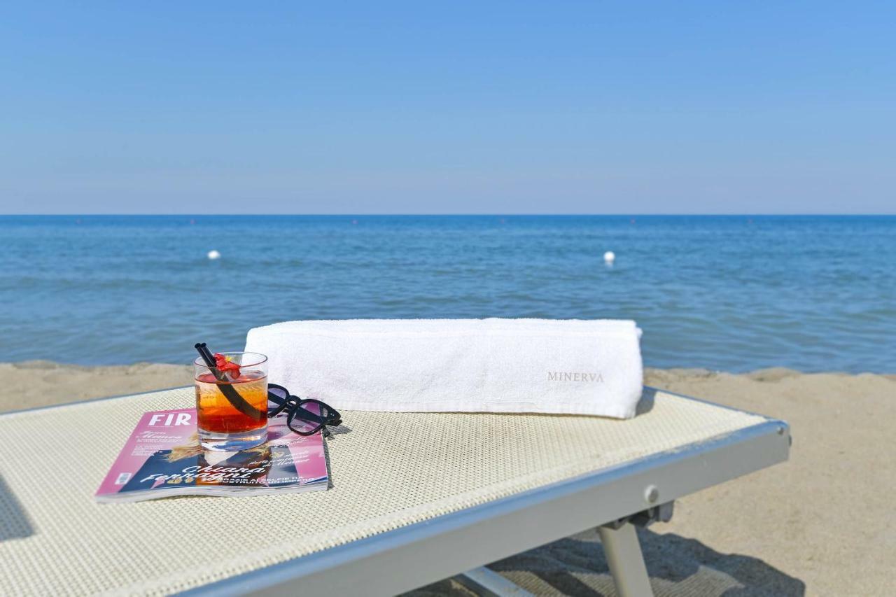 Minerva Resort Hotel Paestum Esterno foto
