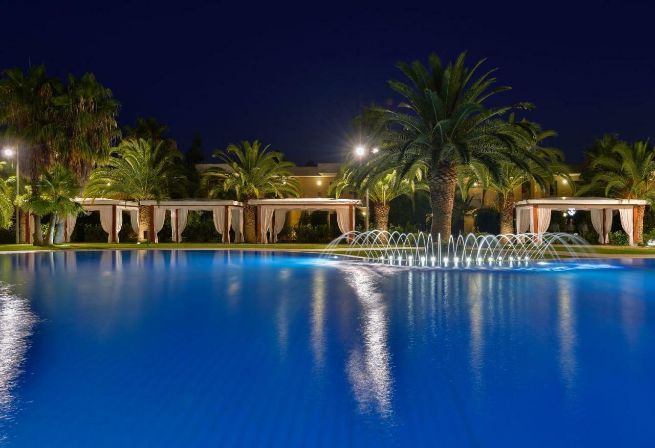 Minerva Resort Hotel Paestum Esterno foto